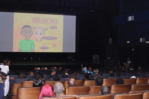 Puis séance de cinéma dans la grande salle...